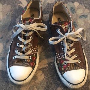 Fall All Star Converse sneakers